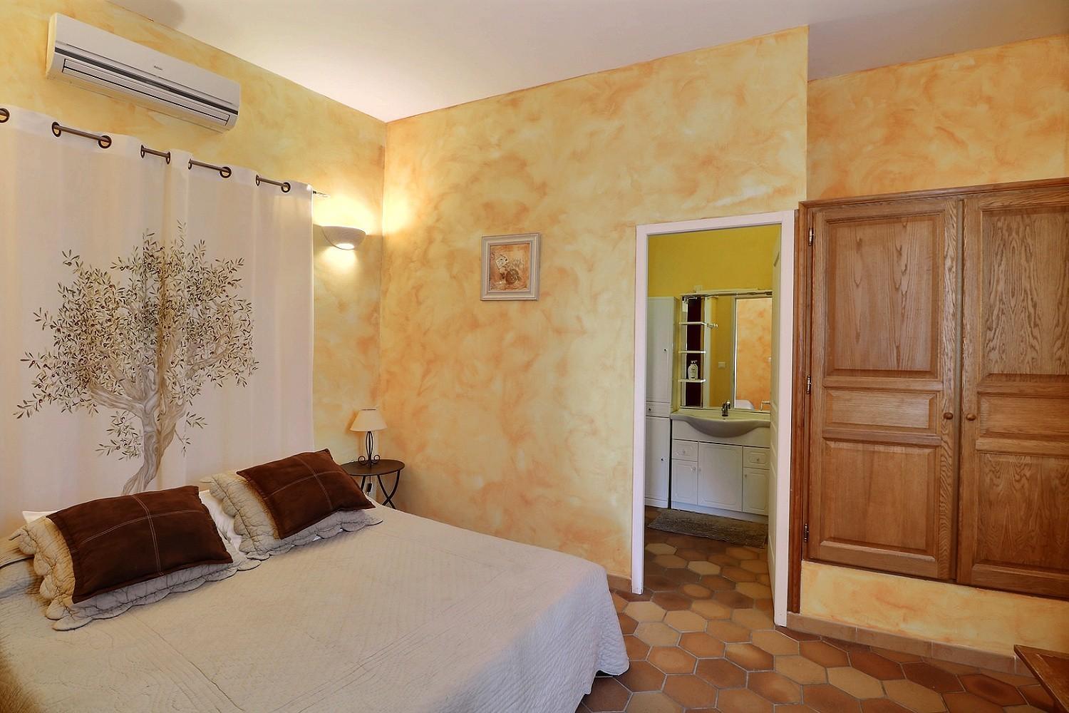 Villa Bastide de la Treille à Montaren-et-Saint-Médiers Extérieur photo