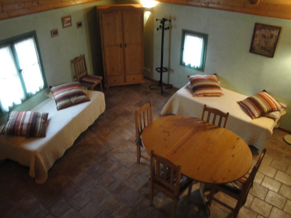 Villa Bastide de la Treille à Montaren-et-Saint-Médiers Chambre photo
