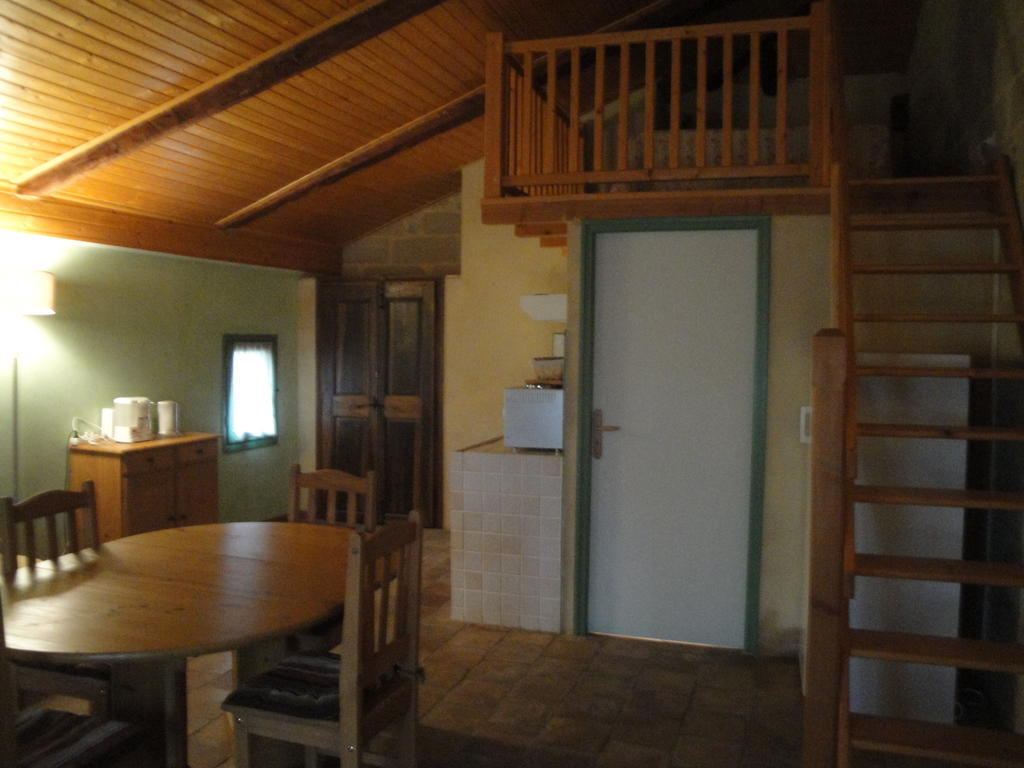 Villa Bastide de la Treille à Montaren-et-Saint-Médiers Chambre photo