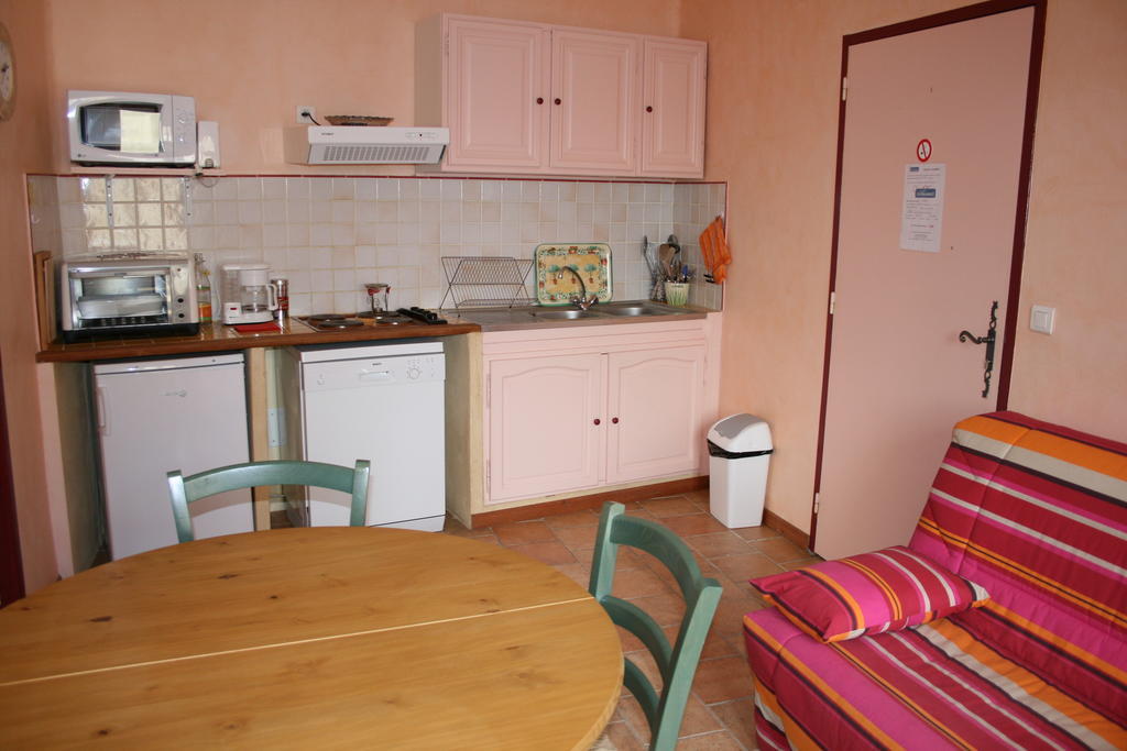 Villa Bastide de la Treille à Montaren-et-Saint-Médiers Chambre photo